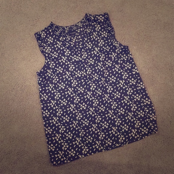 Talbots Tops - Talbots Sleeveless blouse